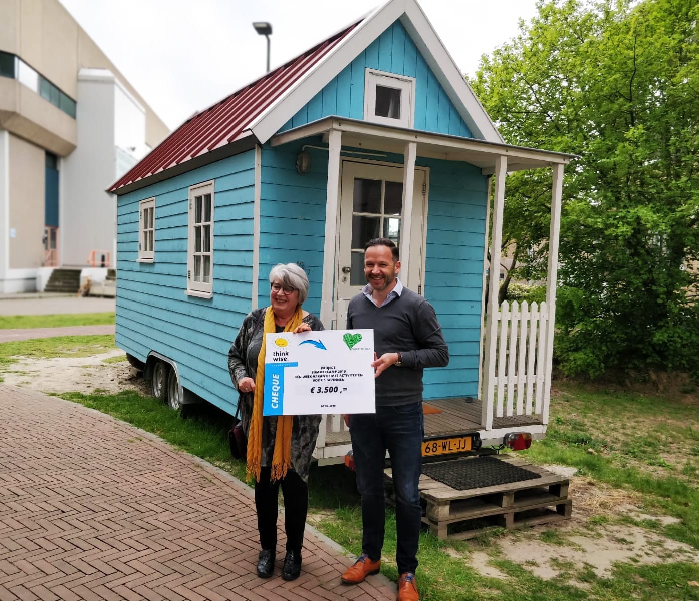 PHOTO-cheque-2